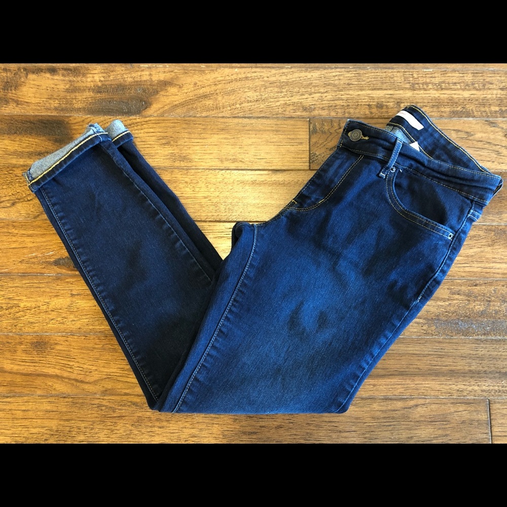 Levi’s Darkwash skinny Jeans